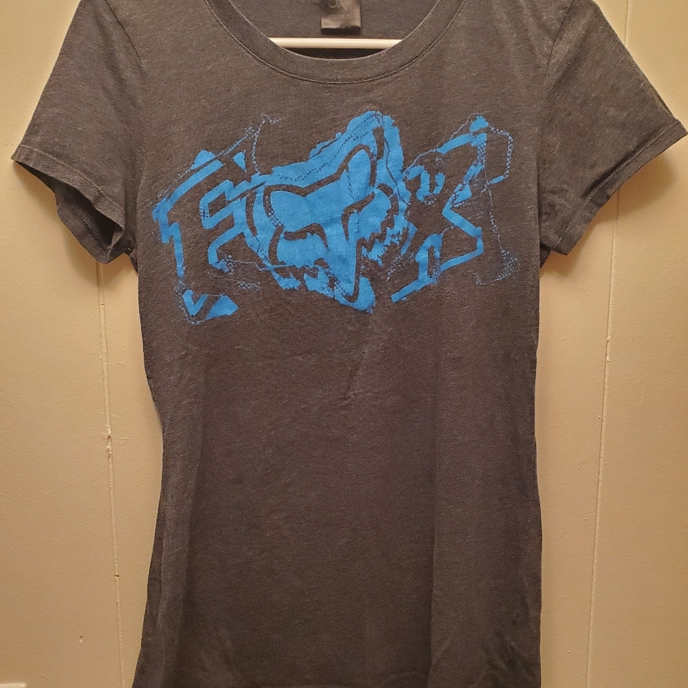 Fox t-shirt
